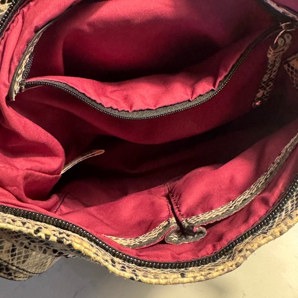 Nine West Snake Print Man Made Material Shoulder Bag, zipper and snap closure - Picture 7 of 14